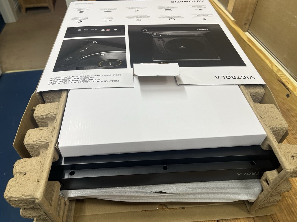 NEW OPEN BOX Victrola Automatic BT Bluetooth Model VPT-800 Record Player