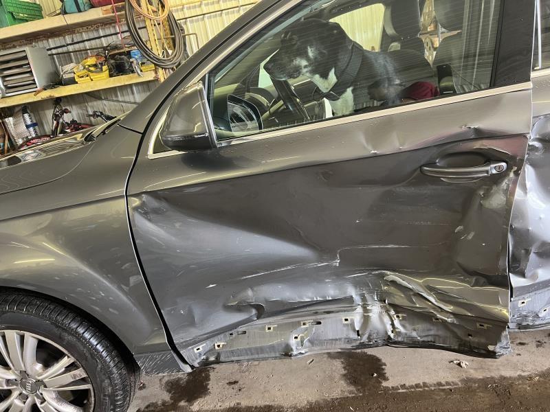 Spindle Knuckle Front AUDI Q7 Right 07 08 09 10