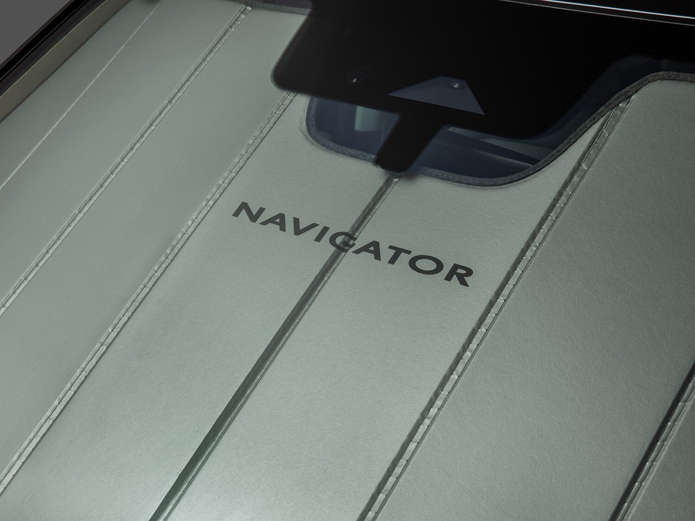 Lincoln Navigator® 2018-2024 UVS100 Custom Sunscreen Interior Fading Protector