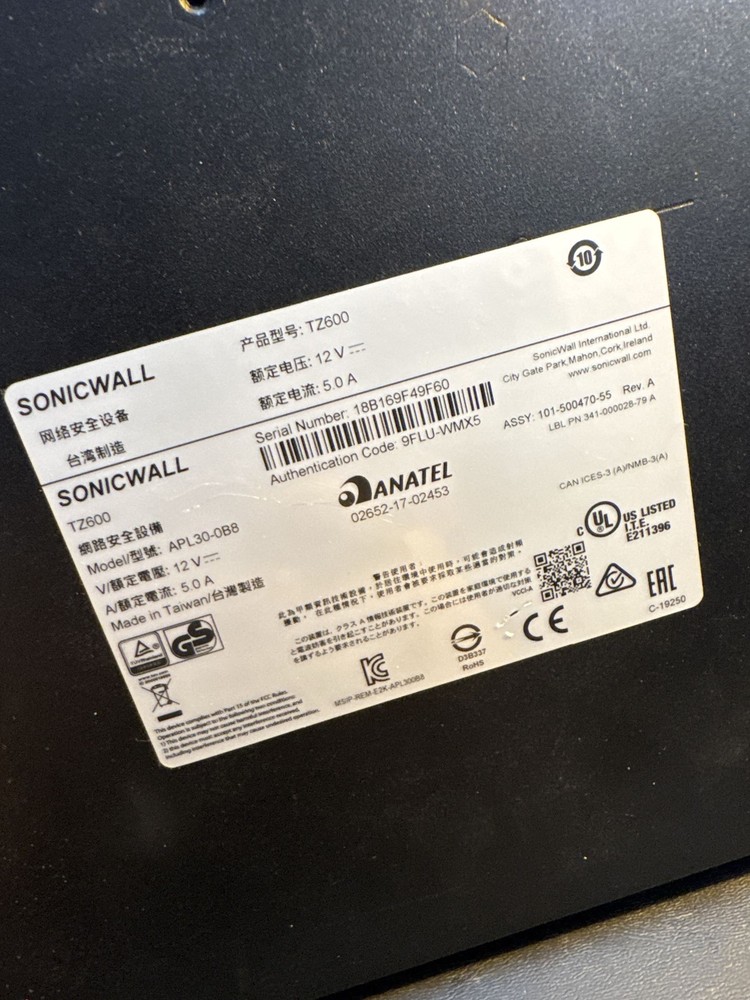 SonicWALL TZ600 Enterprise Firewall Security Appliance with Power Adapter