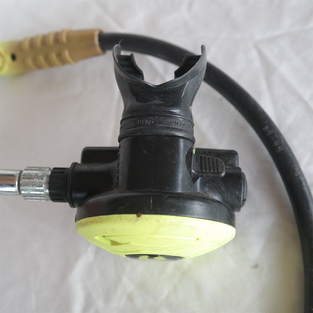 Scubapro Octopus 2nd stage regulator TESTED