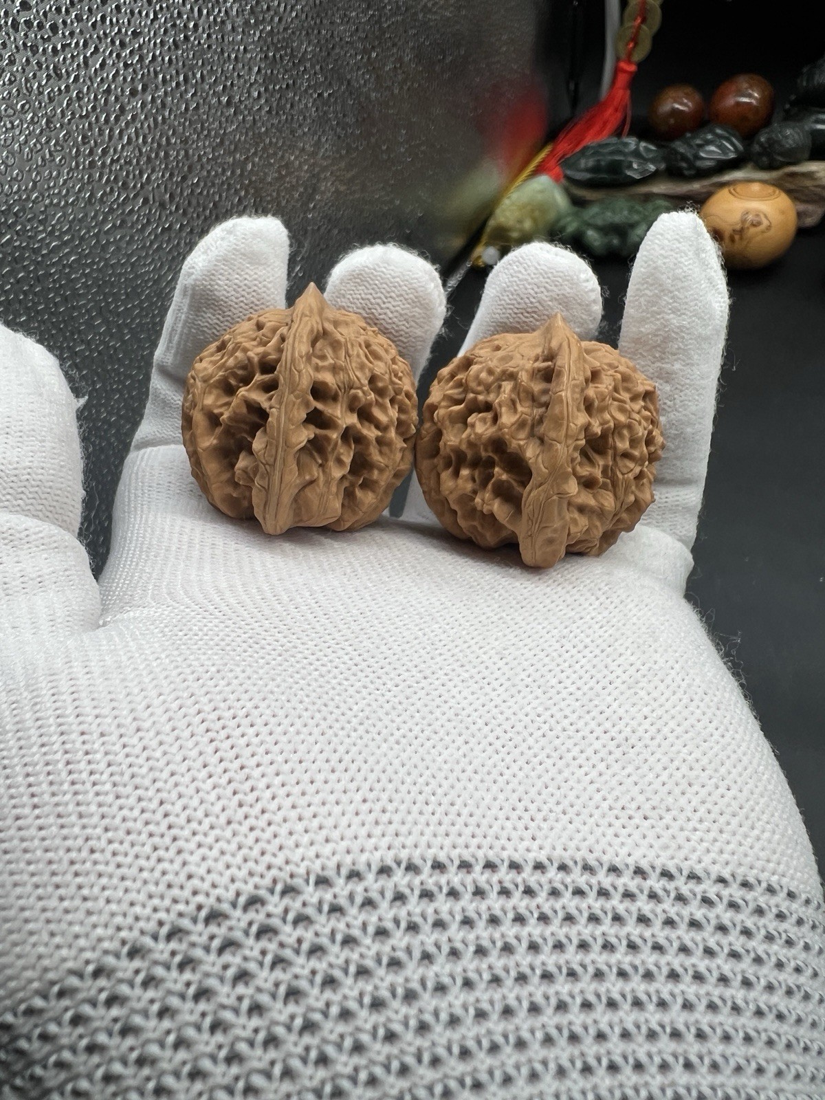 Pair of Match Chinese Health Walnut Collection 39×38×38mm精配文玩核桃 ～全品无名小众