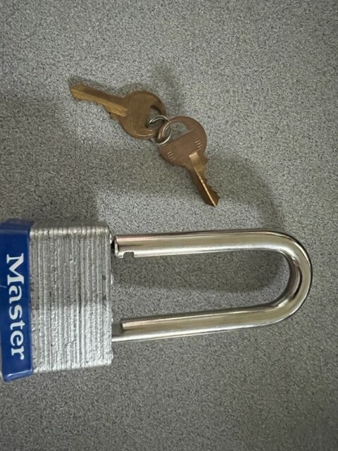 MASTER LOCK 5LJ 2 /12" SHACKLE 2" WIDE DOUBLE LOCKING