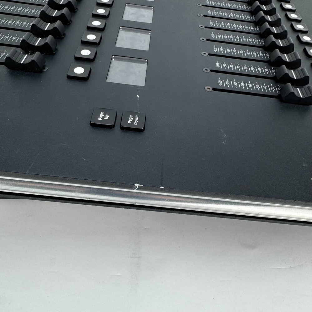 Philips Strand Stage Lighting Control Console 91004 Submaster Wing NEOS