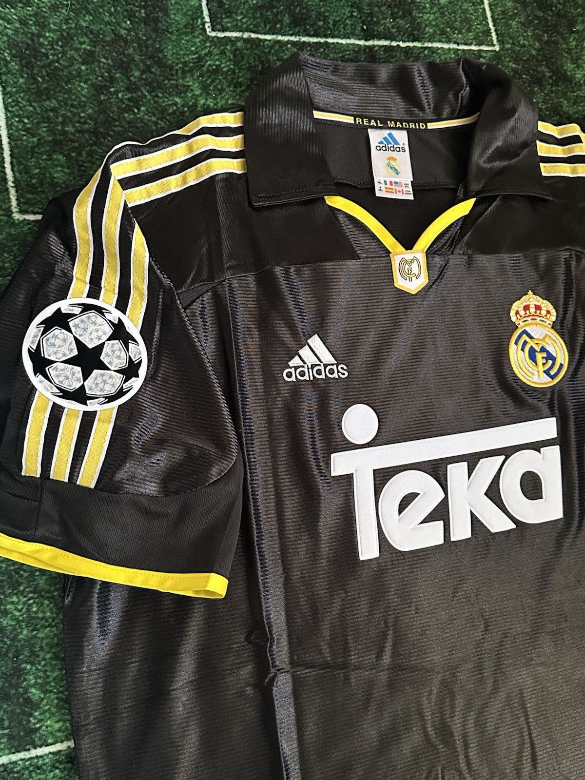 Real Madrid Roberto Carlos 99/00 Retro Throwback Reissue Player Fit XXL Jersey