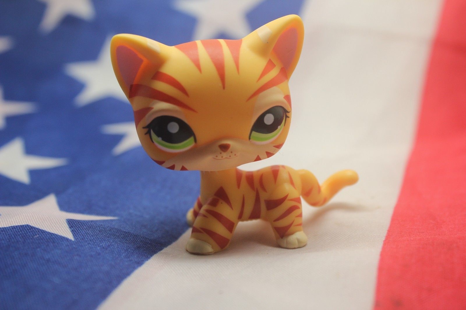 5pcs/lot Littlest Pet Shop toys LPS Random Short Hair Cat Animal Figures New