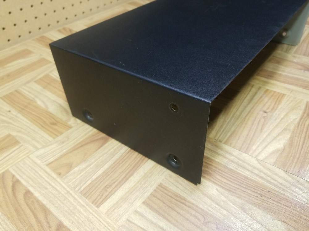 ADC STEREO EQUALIZER MODEL SS 22 TOP COVER