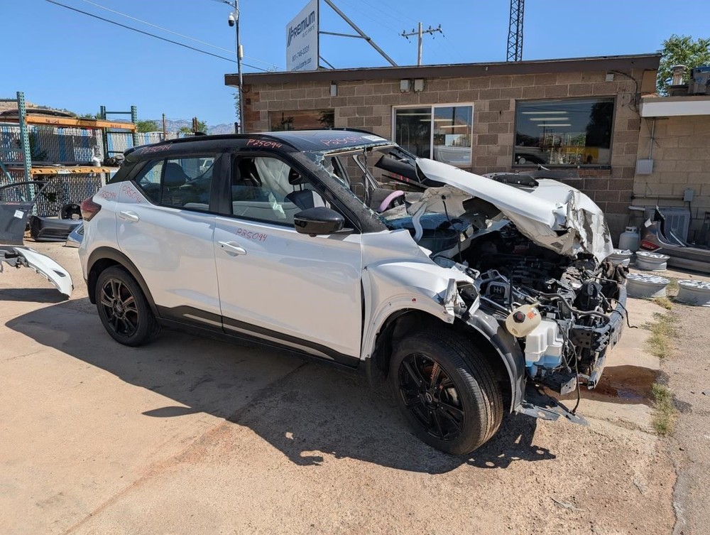 Camera/Projector Camera Front Windshield Mounted Fits 23 KICKS 624389