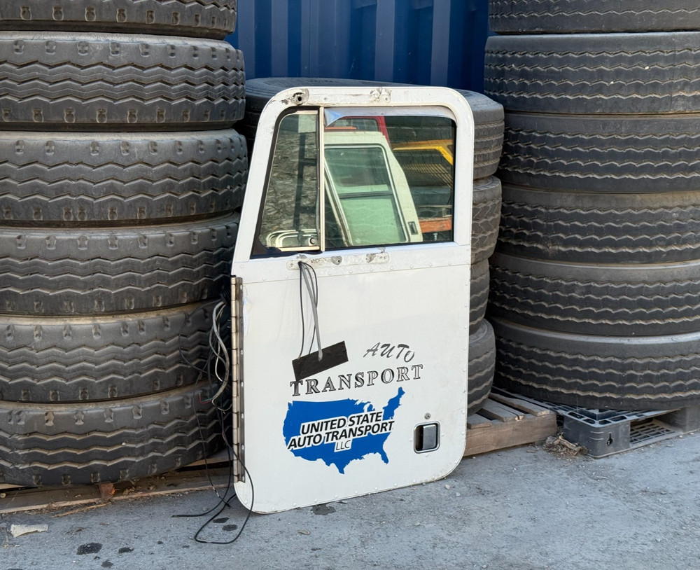 Peterbilt 379 Driver Door Assembly