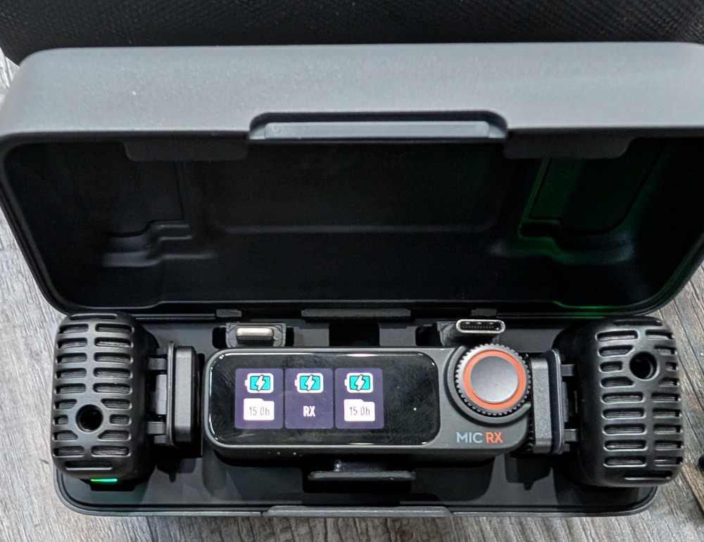 DJI Mic 2 (2 TX+1 RX+Charging Case) Wireless Microphone Kit