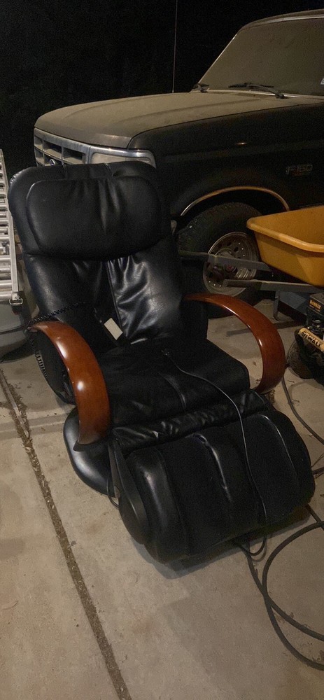 HTT-10CRPV Roller Massage Chair Recliner