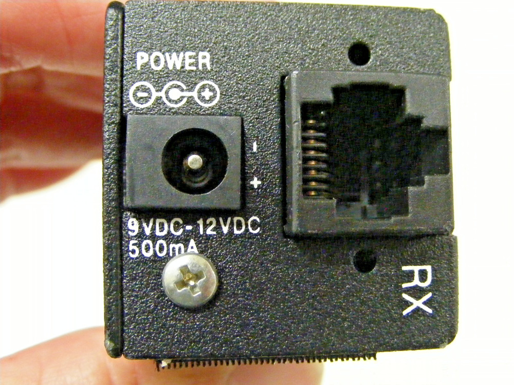 (2) Extron VTR001 Receiver