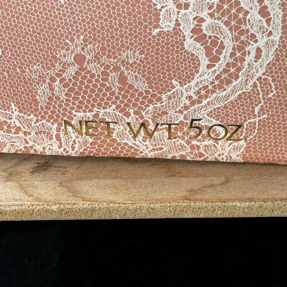 Chantilly Dusting Powder Plastic Container & Puff Boxed EMPTY/Traces Vintage