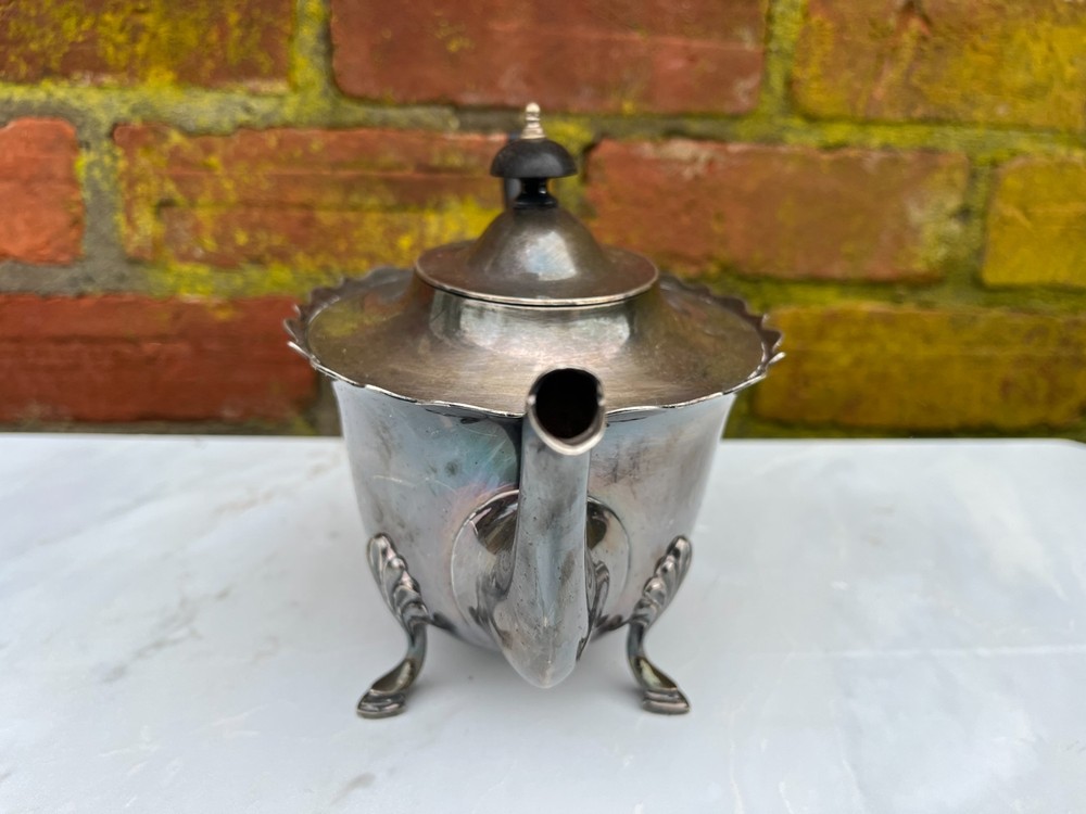 Antique Silver Plated Tea Pot.