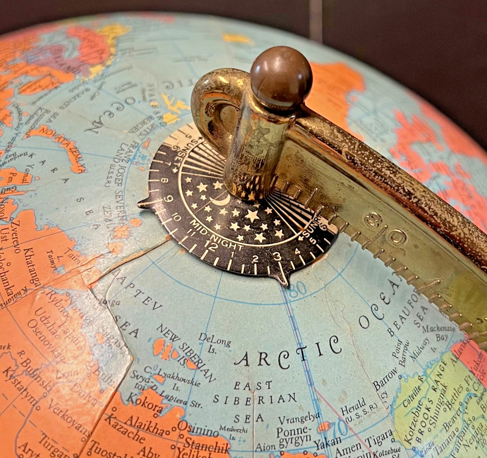 Vintage 1950s 12" REPLOGLE REFERENCE GLOBE, MCM Modern Wood Base, NICE