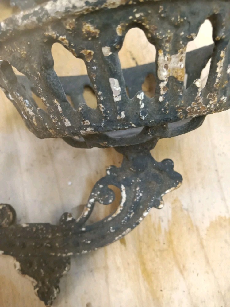 Antique/Vintage Cast Iron Lamp Holders
