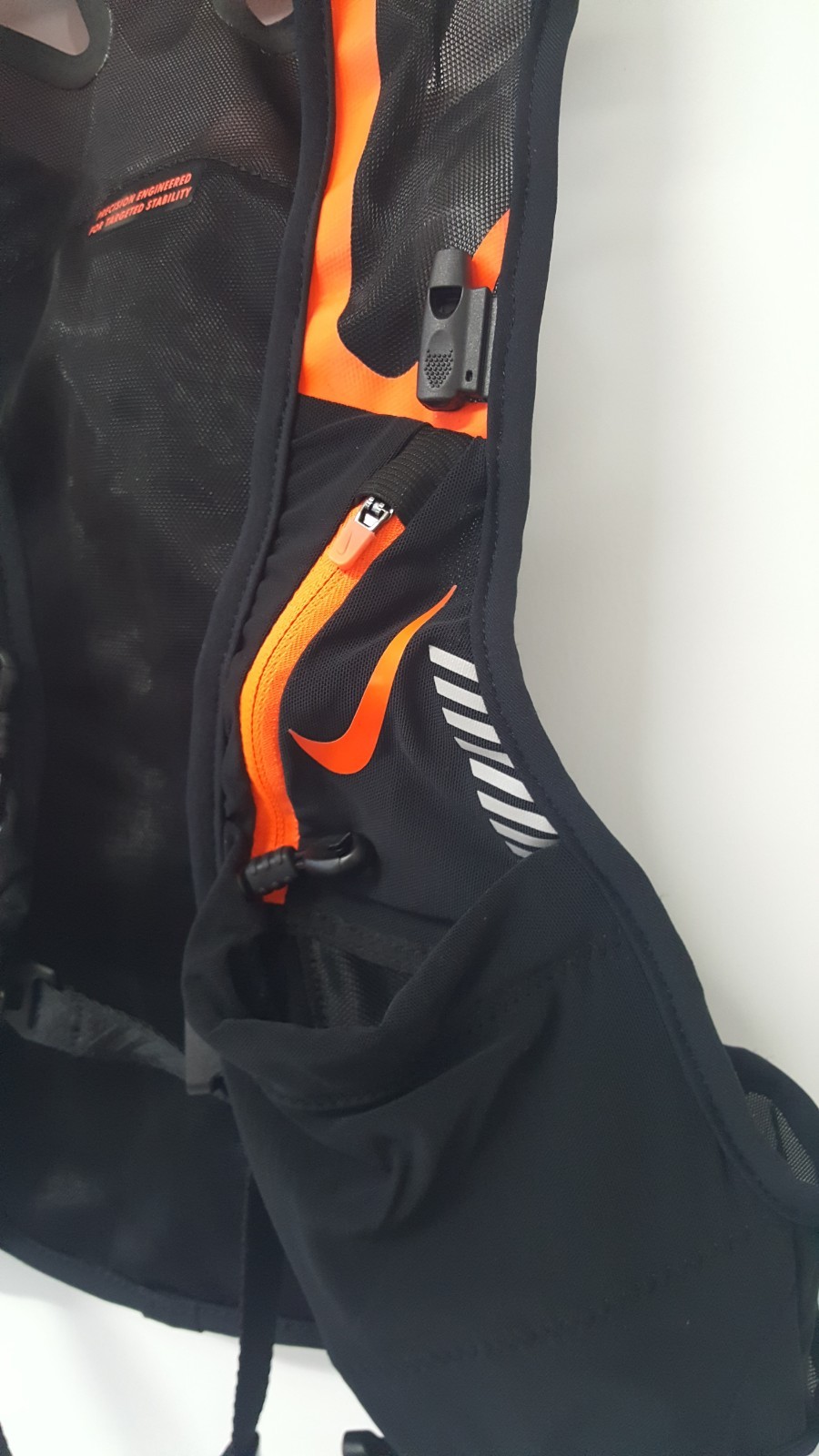 Nike Unisex Kiger Vest Adjustable Form-Fitting Trail Hiking/Running 82883 Large