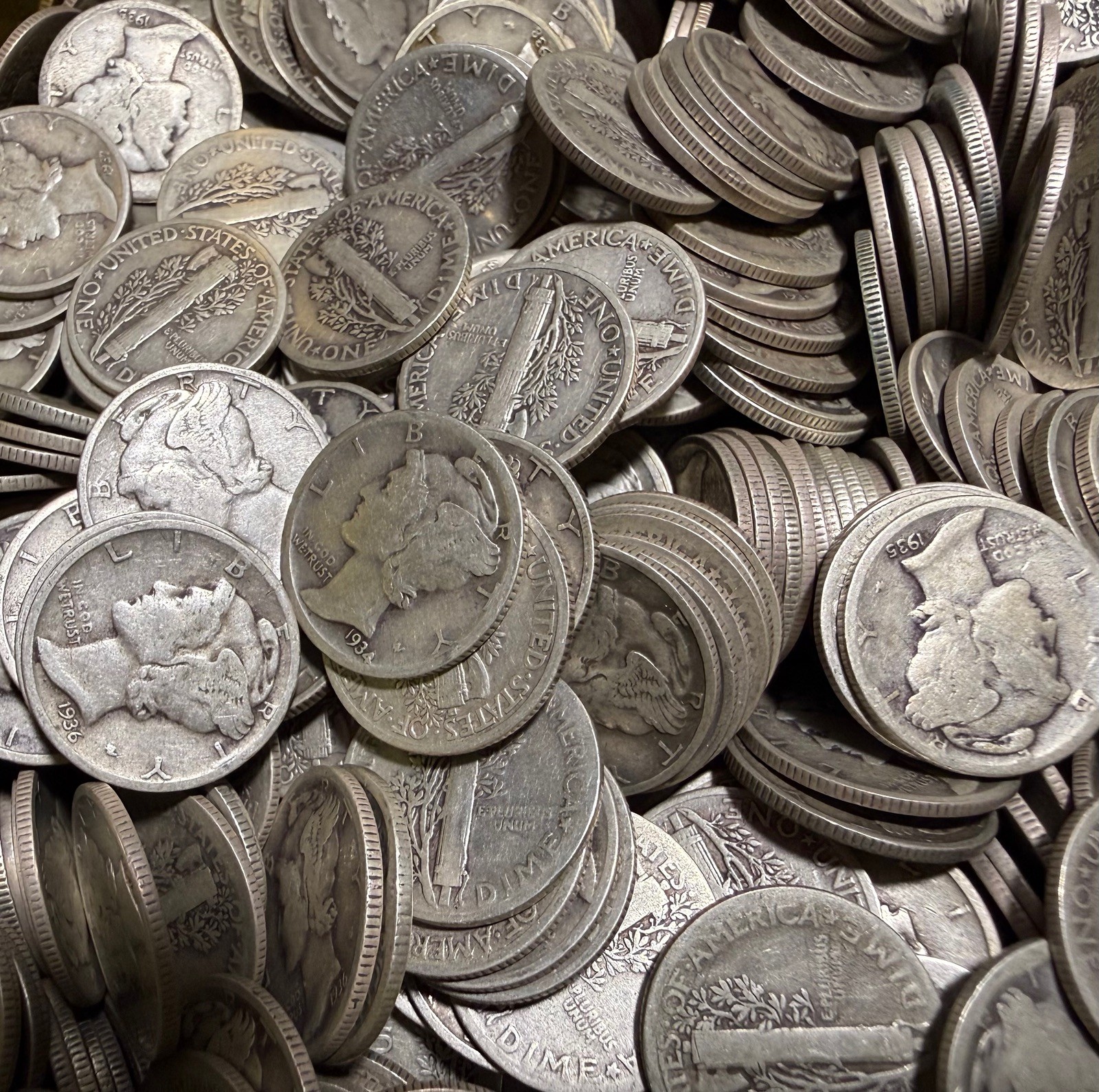 LOT of 10 Mercury Dimes • 1930-1939 • Circulated Coins ~0.7150oz Total Silver