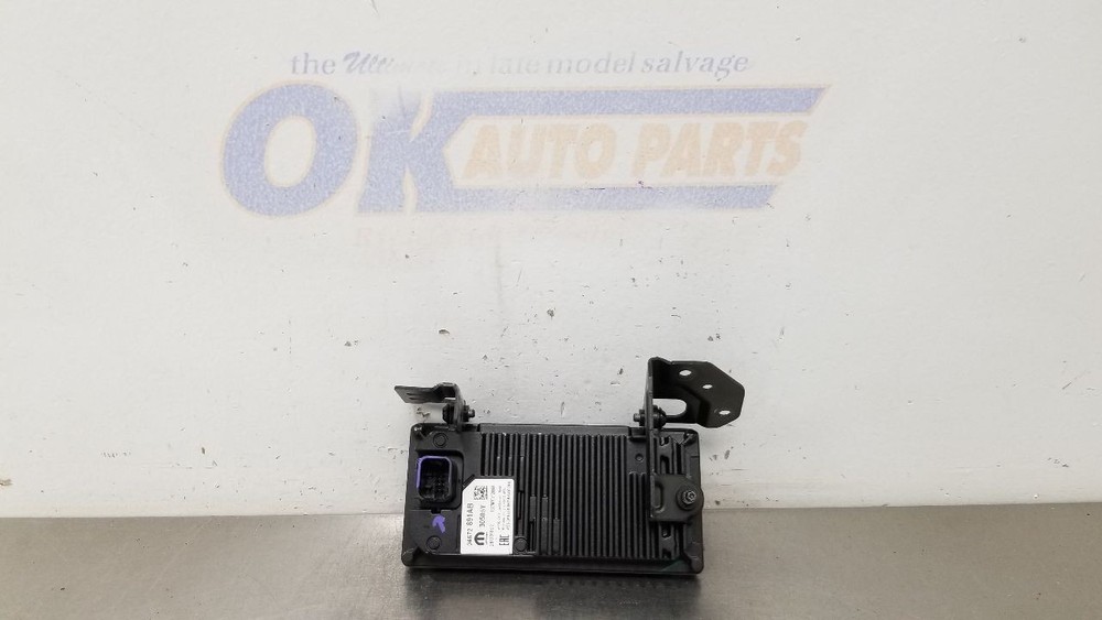 22 DODGE RAM 1500 FRONT FACING CAMERA WINDSHIELD MOUNTED 04672891AB