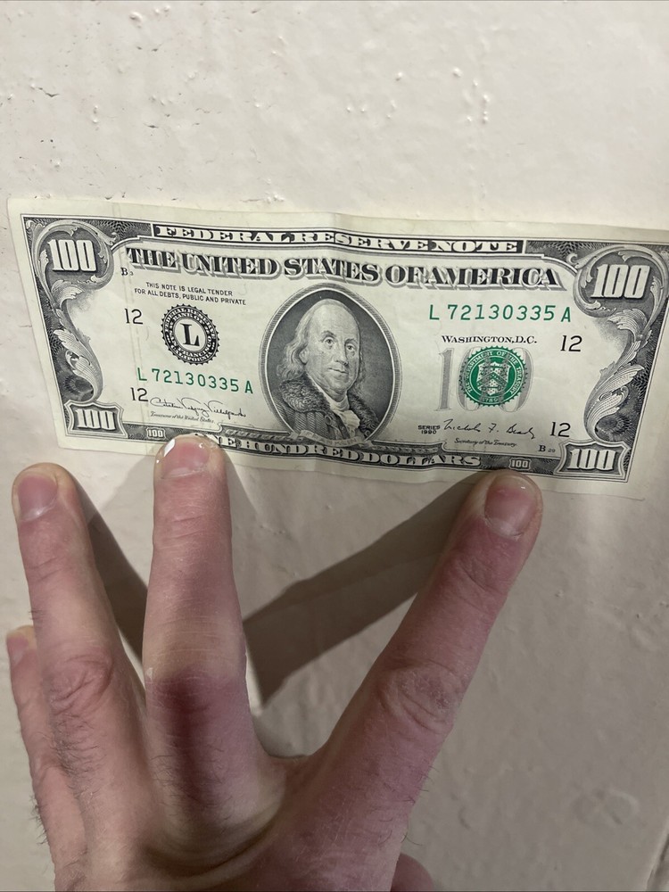 100 Dollar Bill