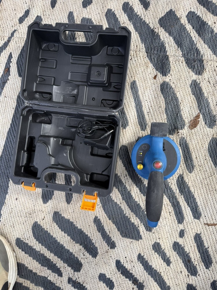 Ishii® Tile Vibrator With Suction Cup