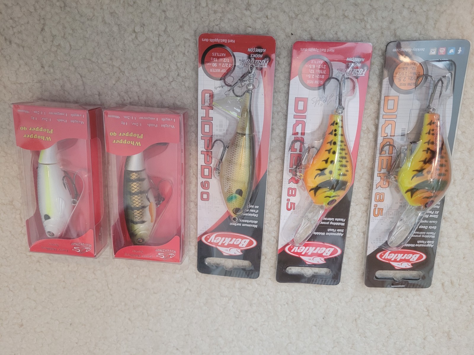 Fishing lures mixed lot of 5