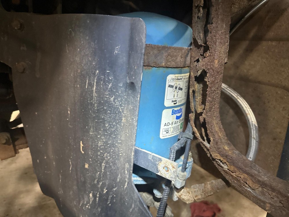 Bendix AD9 Air Dryer - Used