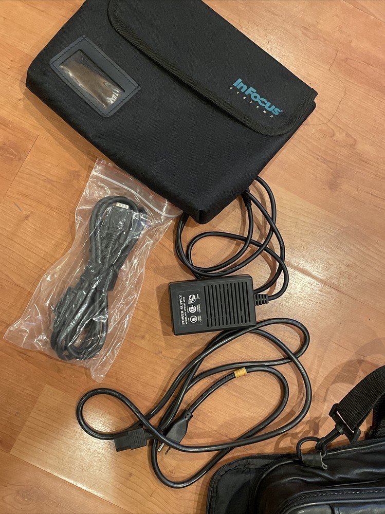 InFocus Systems PanelBook 550 LCD Projection Panel {B117}