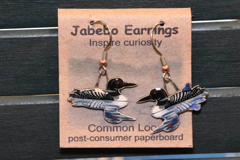 Jabebo Earrings Loon