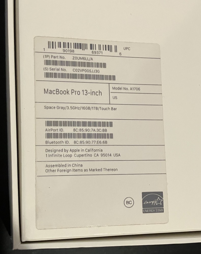 2017 MacBook Pro box
