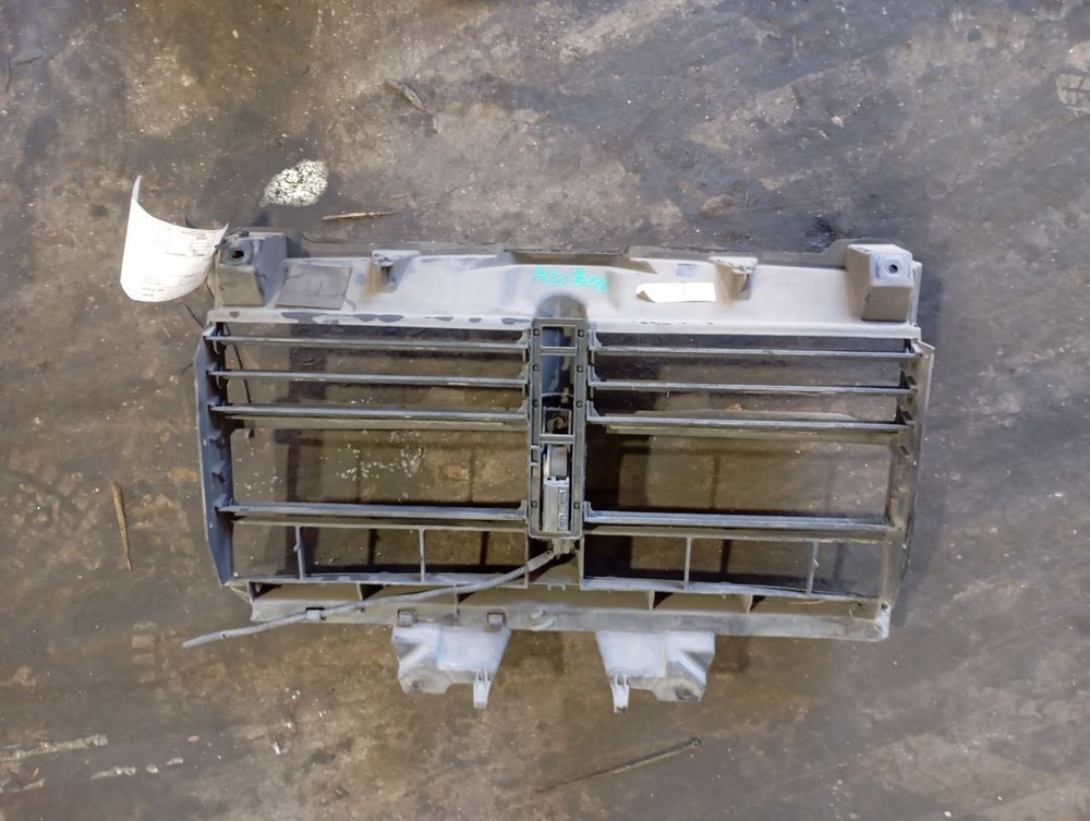 RAM1500 2017 Air Shutter 4107059