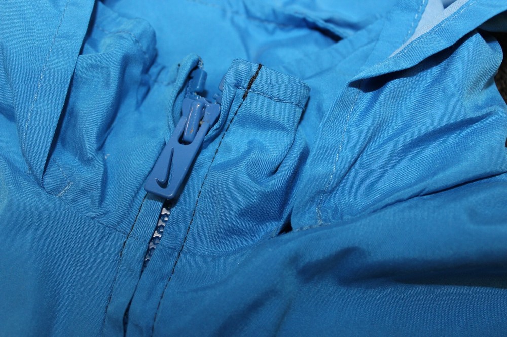 Boys size 5 Nike spring jacket blue black white
