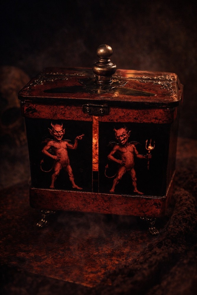 ARLEN STUDIO DIRECT. The DEVILS ORB. Limited Edition.