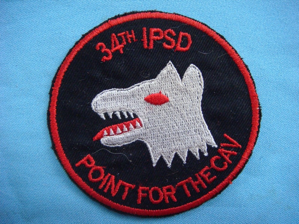 VIETNAM WAR PATCH, US 34th INFANTRY  PLATOON SCOUT DOG