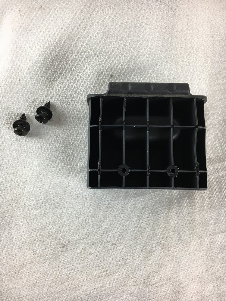 Bowflex Ultimate 2 End Cap Endcap Plug Seat Rail 000-2329 Replacement Part