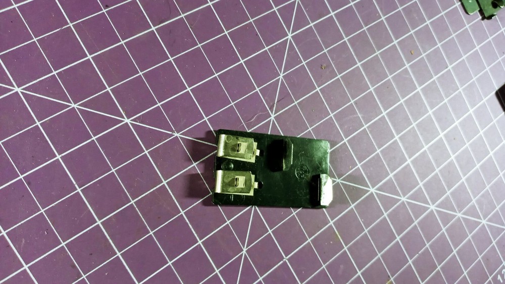 Marx Track LOCK-ON power Clip
