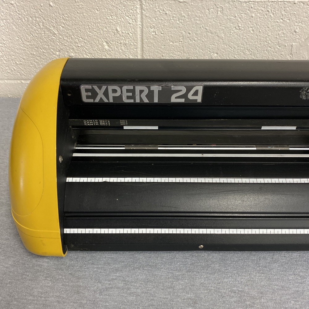 GCC Expert II 24" Vinyl Cutter Plotter Machine