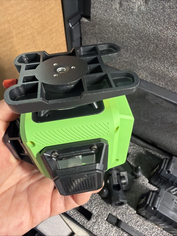 Laser Level with Tripod, 4x360° Self Leveling ±4° Laser Level, Remote Control