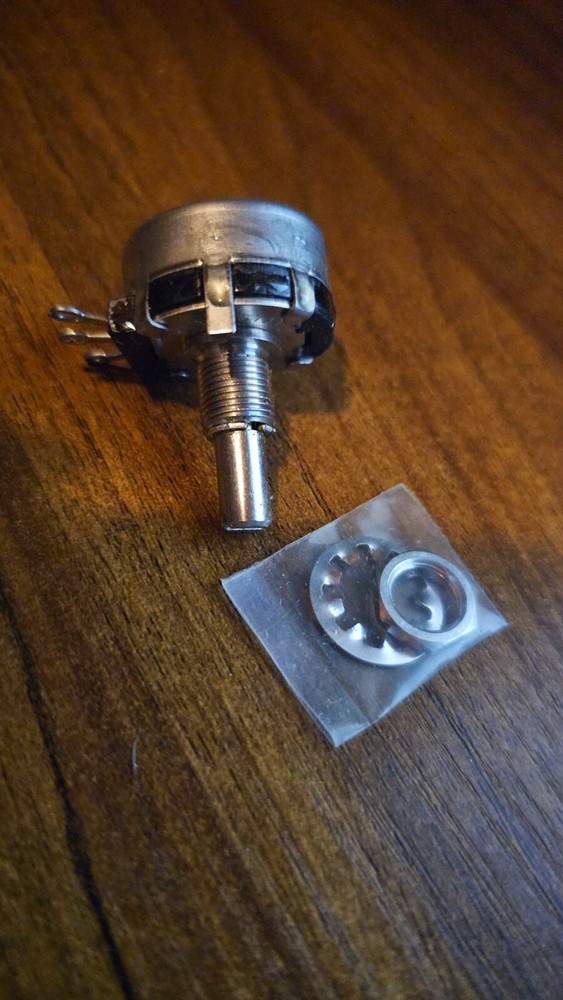 Clarostat 53C310K Potentiometer