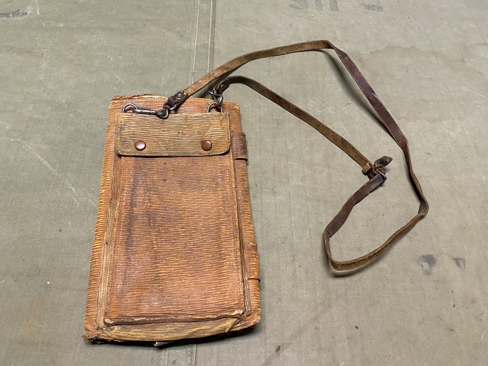 ORIGINAL WWI WWII GERMAN OFFICER NCO MAP CARRY CASE