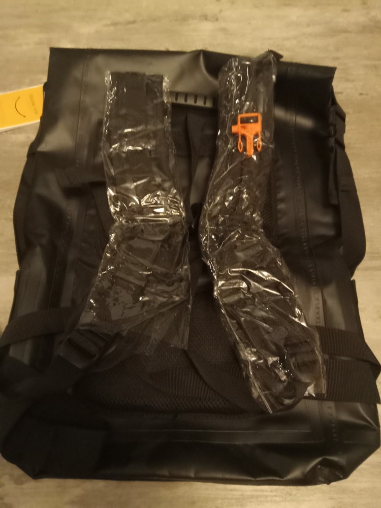 IDRYBAG Waterproof Backpack New With Tag