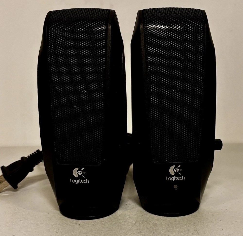 Logitech S120 Desktop Speaker System - Black
