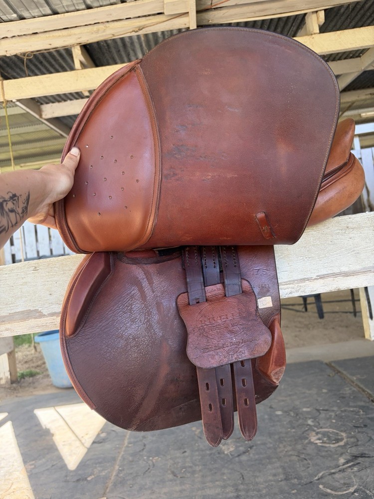 HDR Rivella Deep Jumping saddle, 17.5"