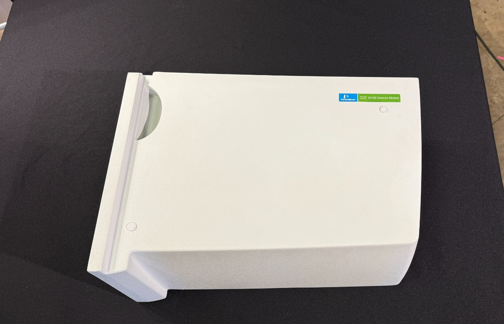 Perkin Elmer LAMBDA 1050+(PLUS) InGaAs ARTA UV-VIS-NIR Spectrophotometer NICE!