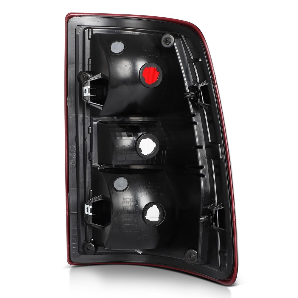 Taillight Compatible 2019-2024 2500 Driver Side Replace 68361715AD