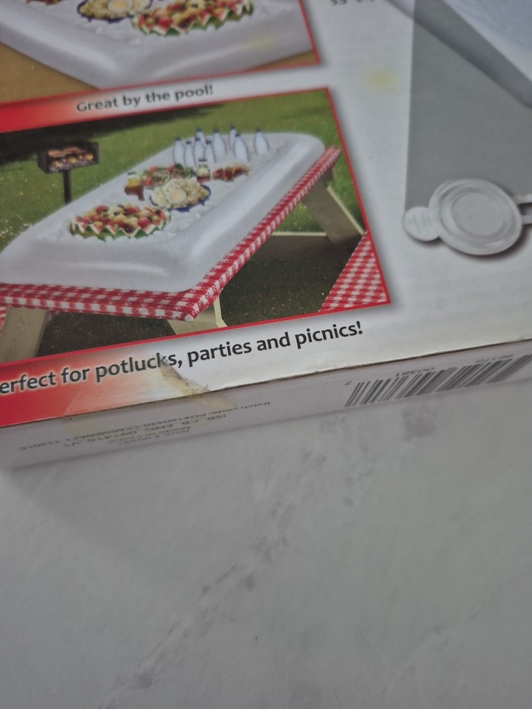 Inflatable Serving Bar with Drain Plug/White/ New