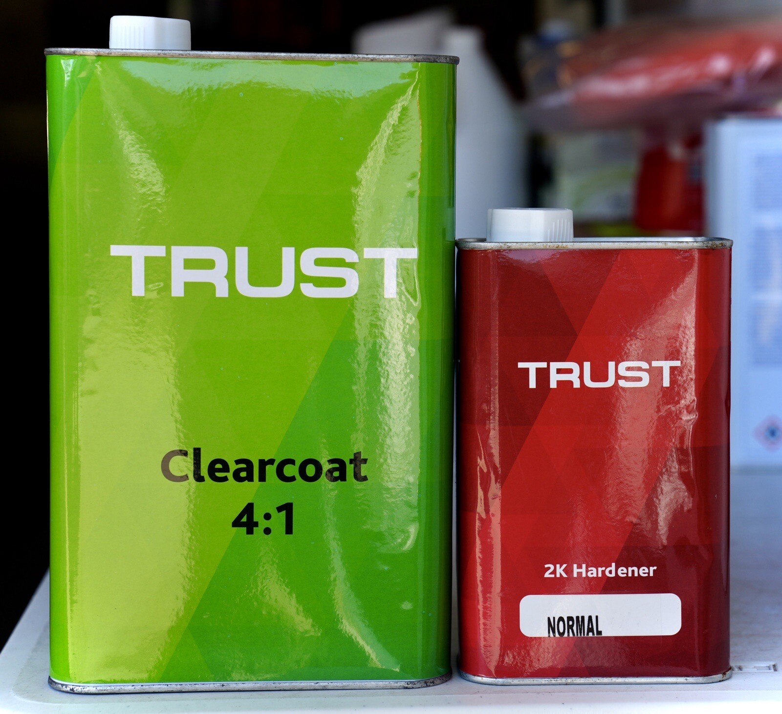 Trust 2K High Gloss 4:1 Clear coat Gallon W/ MED Hardener! Automotive Clearcoat
