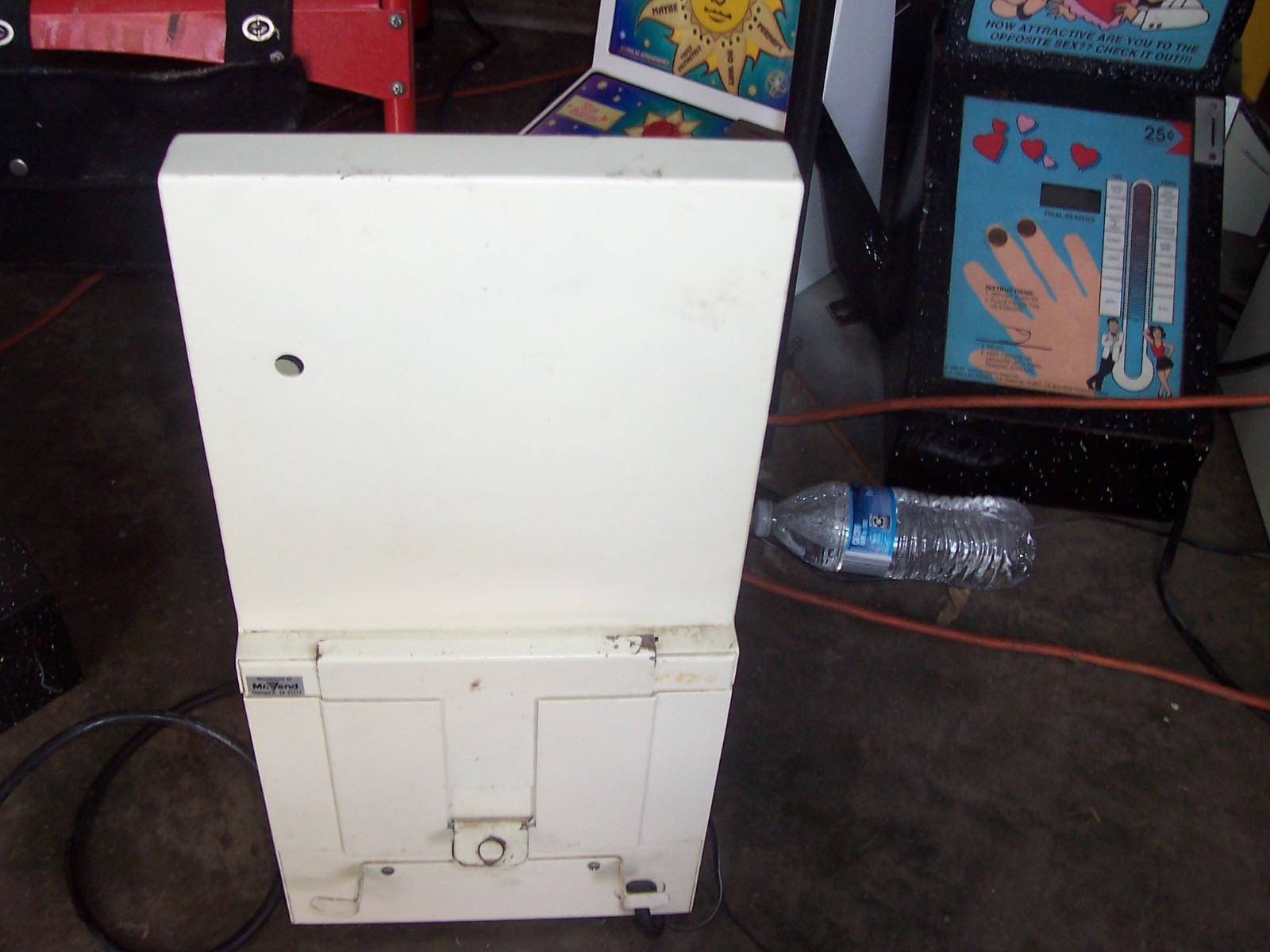 Mr Vend THE GYPSY FORTUNE TELLER Game Arcade .25 Cent - Works GREAT RARE!