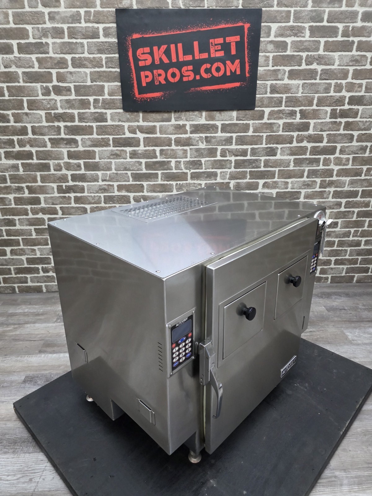 AutoFRY MTI-40C Double Basket 6 Gallon Automatic Self-Contained Ventless Fryer