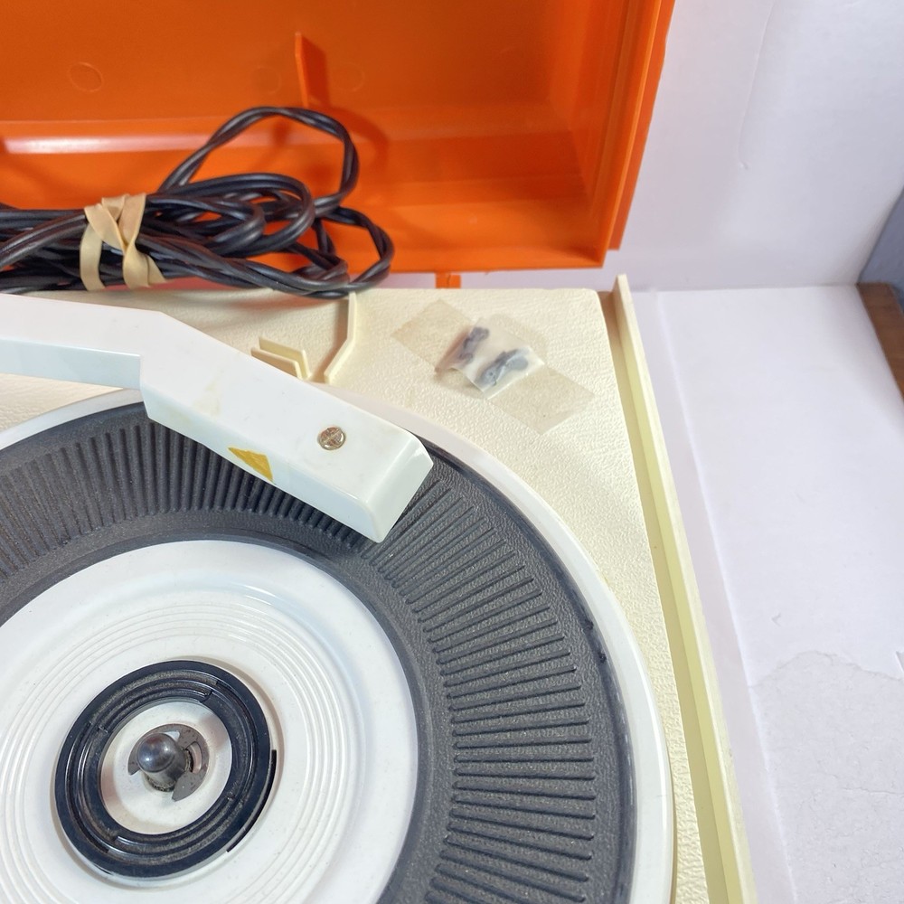 Arvin Solid State Phonograph Orange Read Description